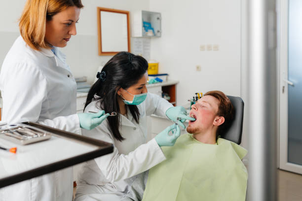 Best Urgent Tooth Repair  in Youngsville, LA